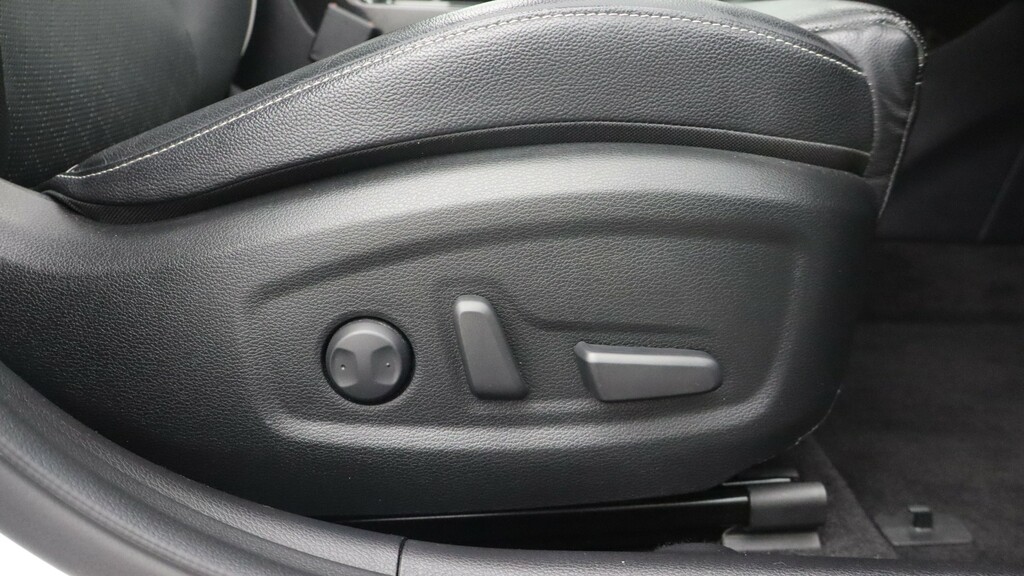 Kia Xceed 1.0 T-gdi Isg 2 White #12