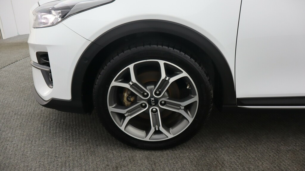 Kia Xceed 1.0 T-gdi Isg 2 White #43
