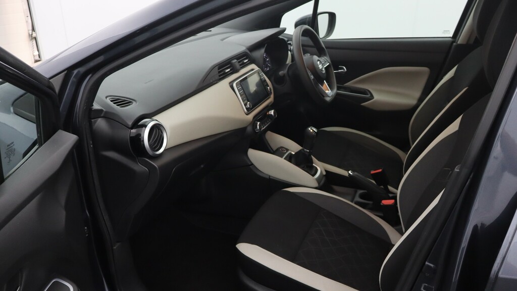 Nissan Micra Acenta Orange #10
