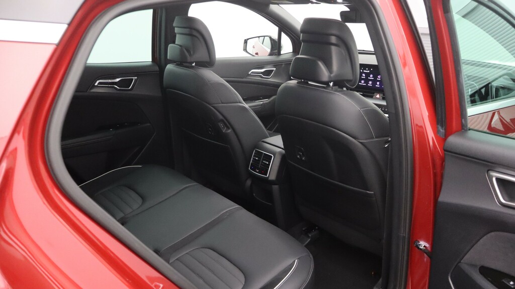 Kia Sportage 2 White #45