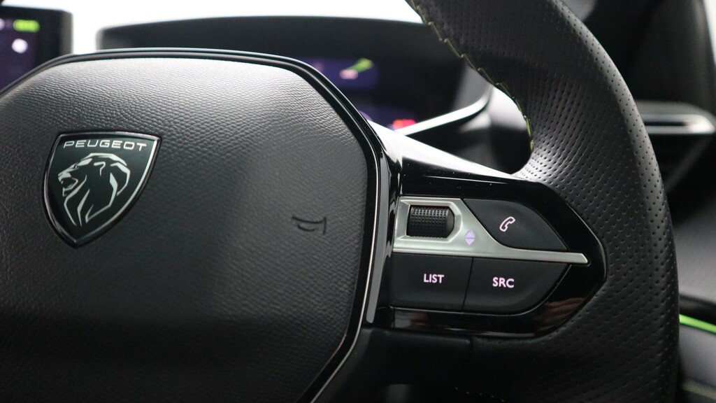 Peugeot 208 1.2 Puretech Active Black #13