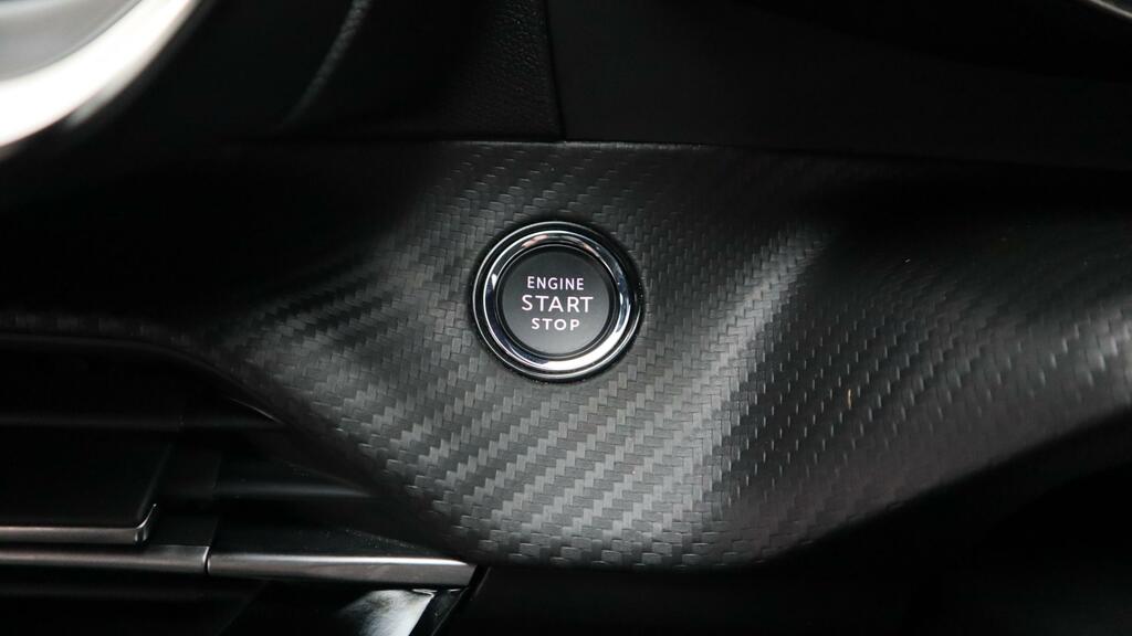 Peugeot 208 1.2 Puretech Active Black #27