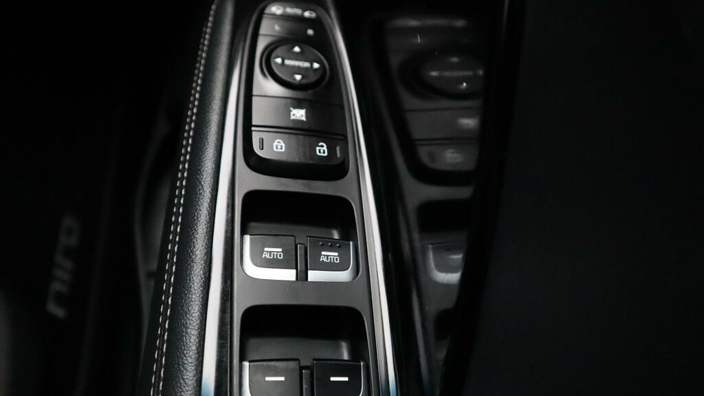 Kia Niro Niro 2 Hev Red #26