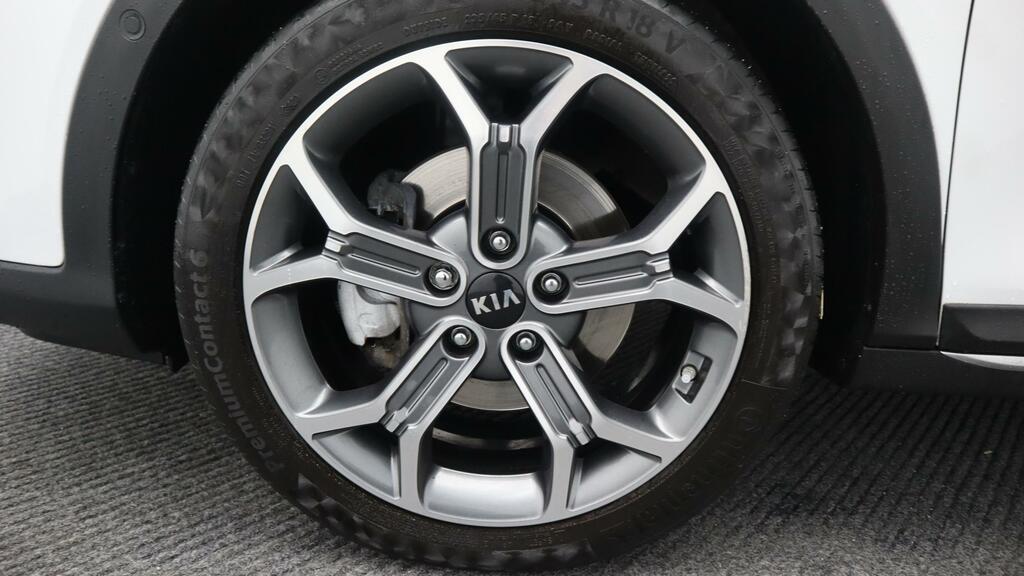 Kia Xceed 1.5T Gdi Isg 4 Red #24