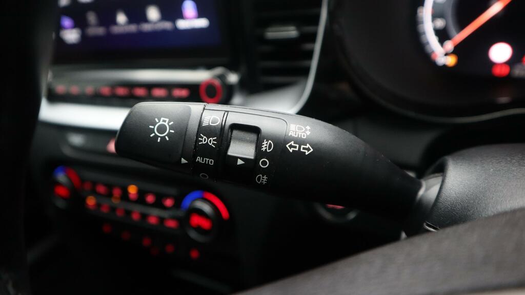 Kia Xceed 1.5T Gdi Isg 4 Red #19