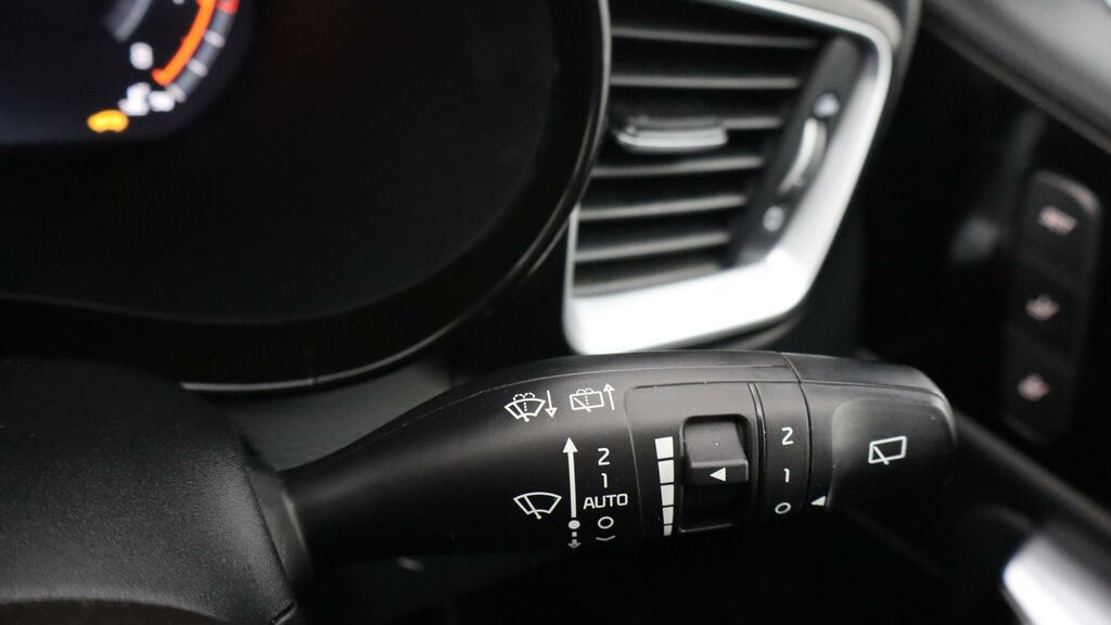 Kia Xceed 1.5T Gdi Isg 4 Red #28