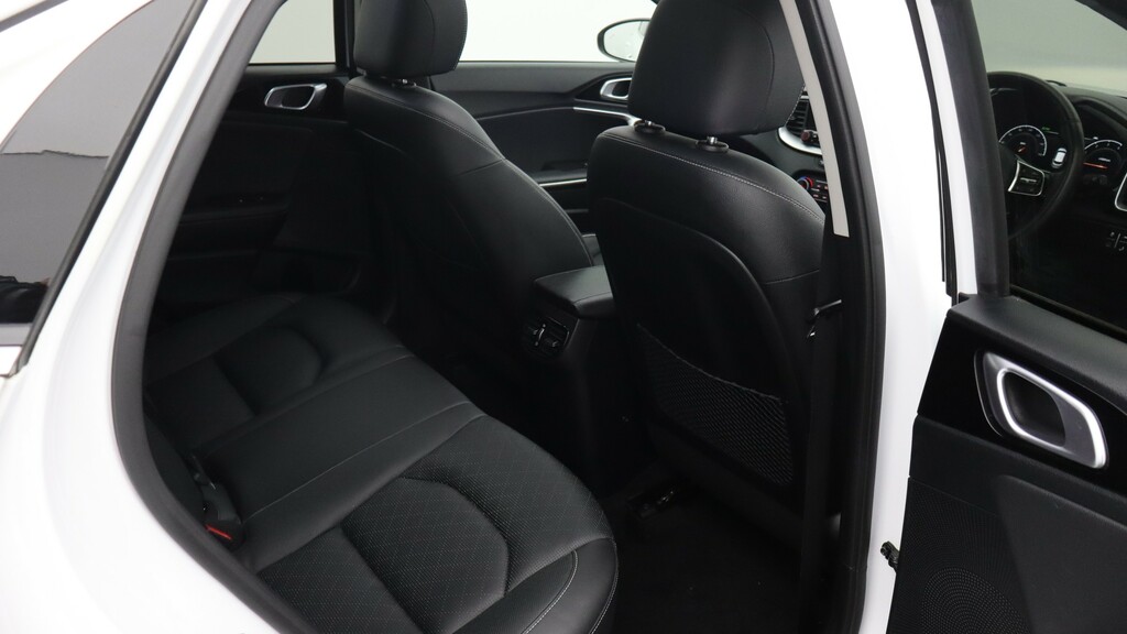 Kia Xceed 1.5T Gdi Isg 4 Red #32