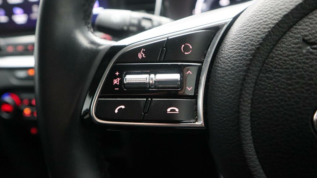 Kia Xceed 1.5T Gdi Isg 4 Red #17