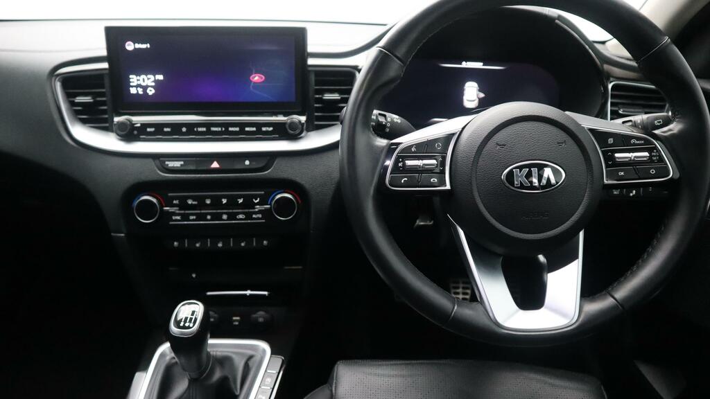 Kia Xceed 1.5T Gdi Isg 4 Red #11