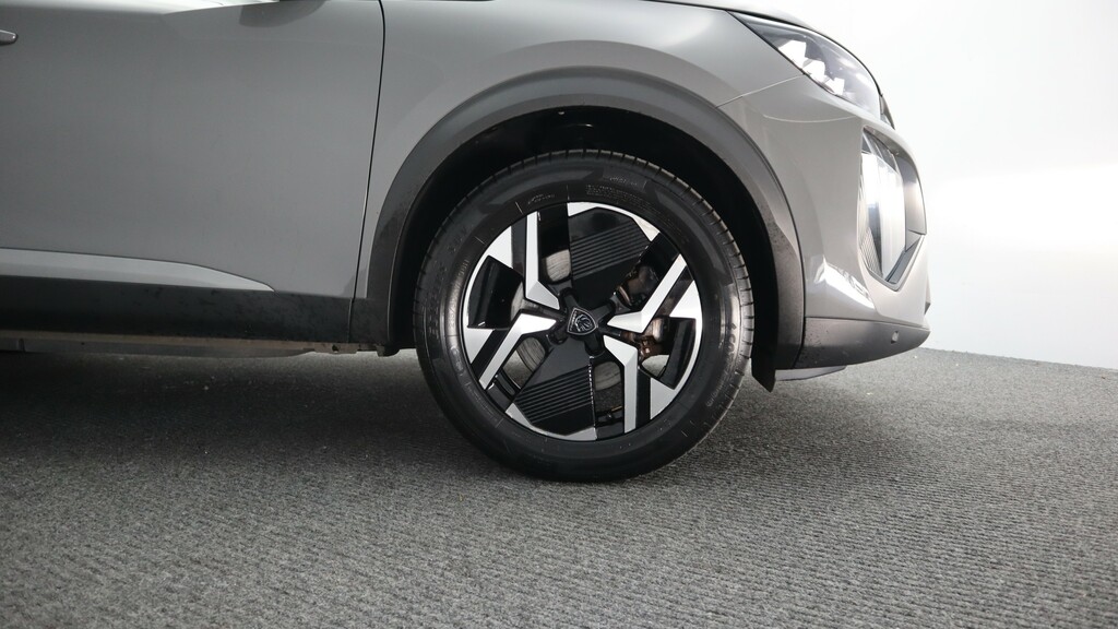 Peugeot e-2008 54Kwh Active Suv Black #33