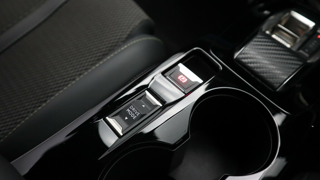 Peugeot e-2008 54Kwh Active Suv Black #30
