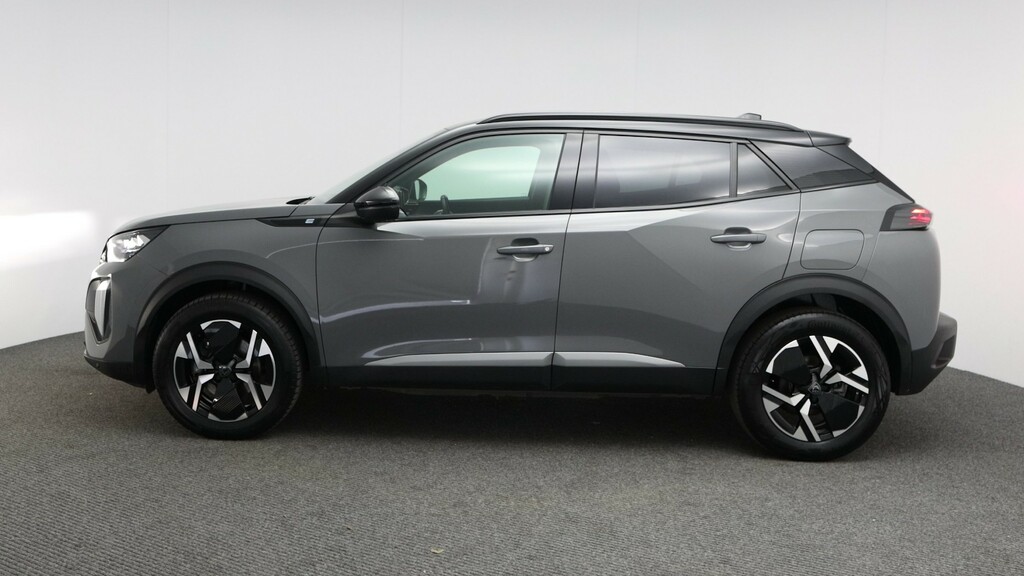 Peugeot e-2008 54Kwh Active Suv Black #6