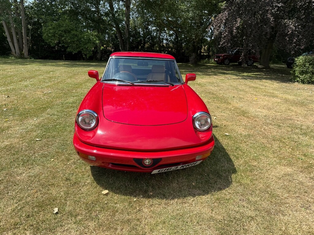 Alfa Romeo Spider Sports Convertible Red #2
