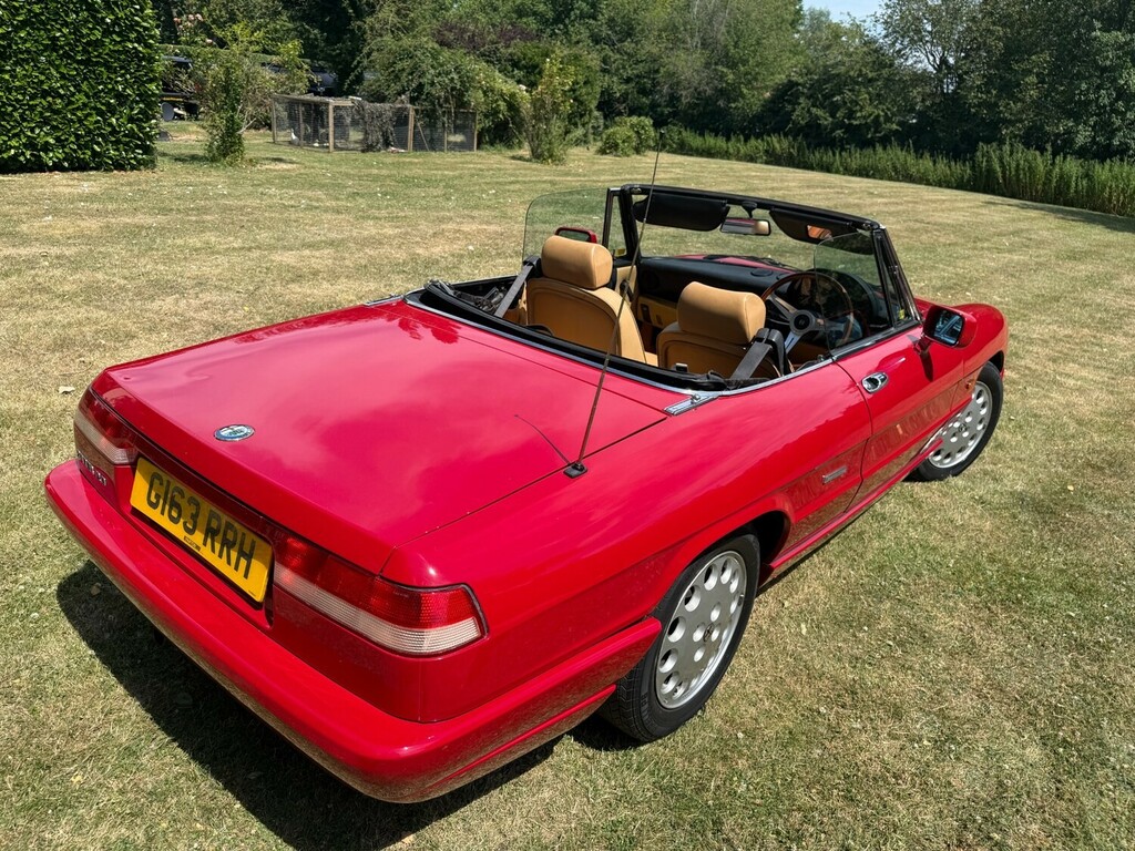 Alfa Romeo Spider Stunning Classic 27 Year Ownership Beige #16