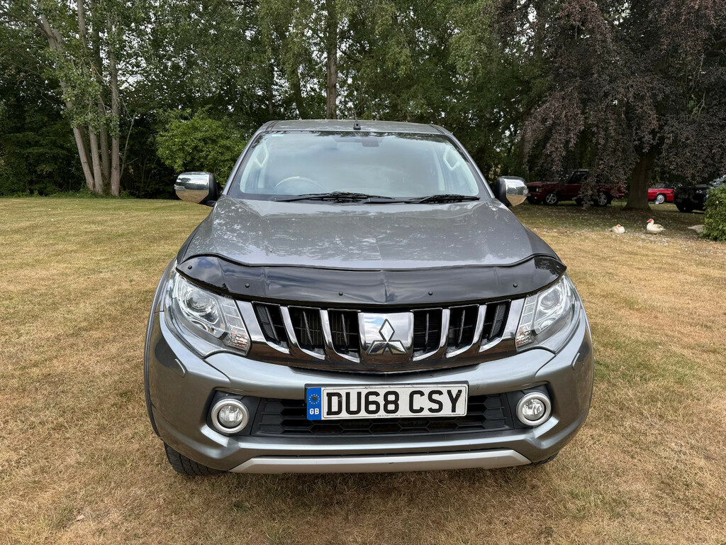 Mitsubishi L200 Double Cab Di-d 178 Warrior 4Wd Pick Up Diese Grey #2