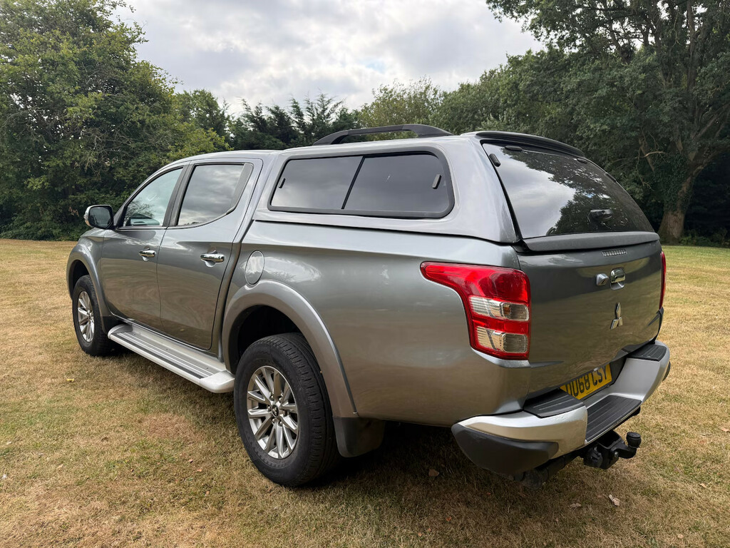 Mitsubishi L200 Double Cab Di-d 178 Warrior 4Wd Pick Up Diese Grey #4