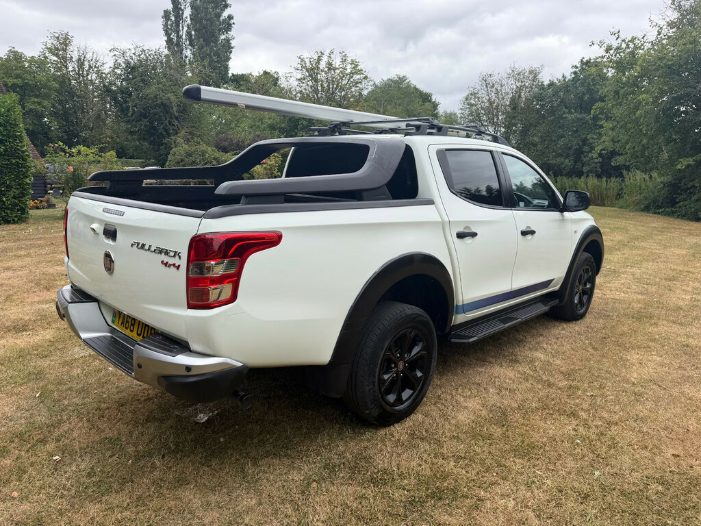 Fiat Fullback 2.4 180Hp Cross Double Cab Pick Up Pick Up Di White #6