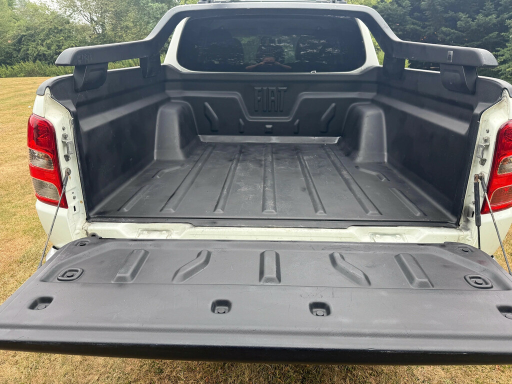 Fiat Fullback 2.4L Lx Black #7