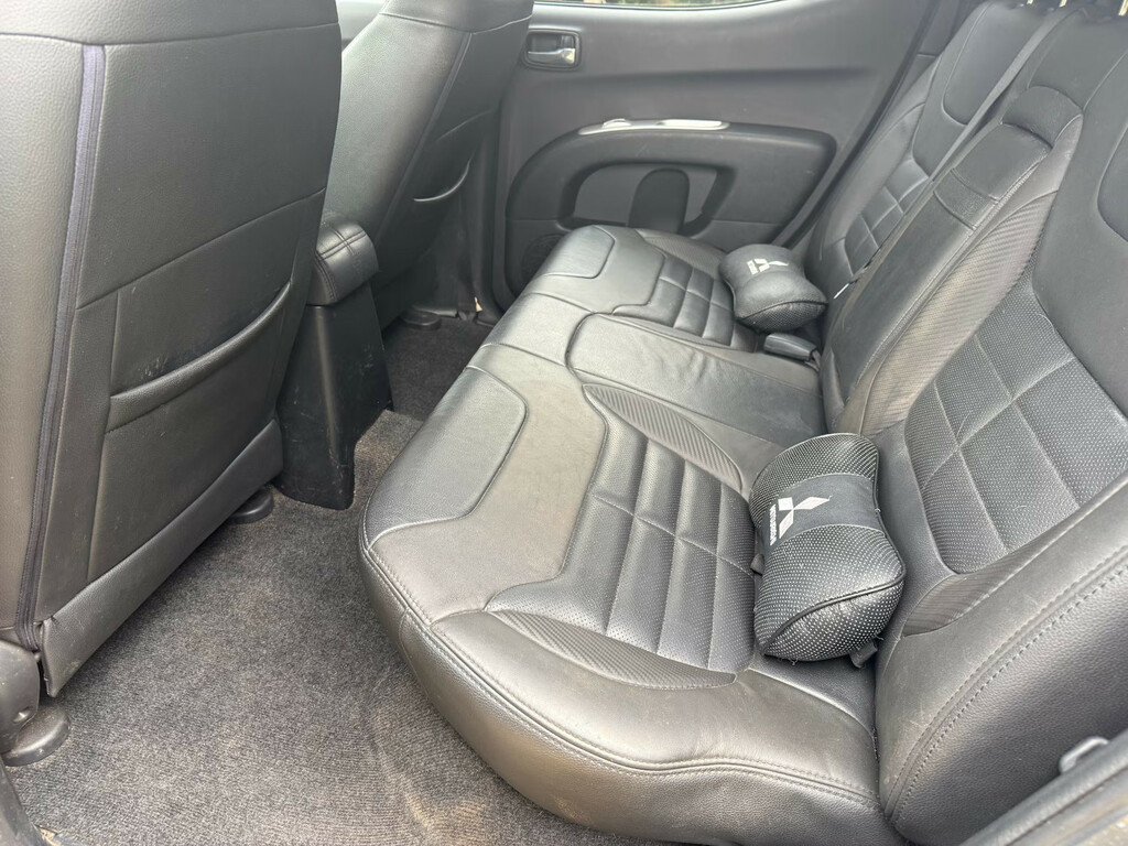 Mitsubishi L200 Di-d Barbarian U471 Black #9