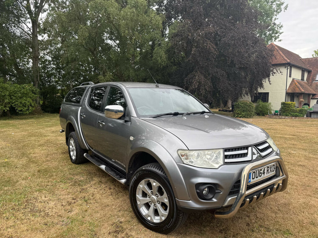 Mitsubishi L200 Double Cab Di-d Barbarian 4Wd 176Bhp Pick Up Diese Grey