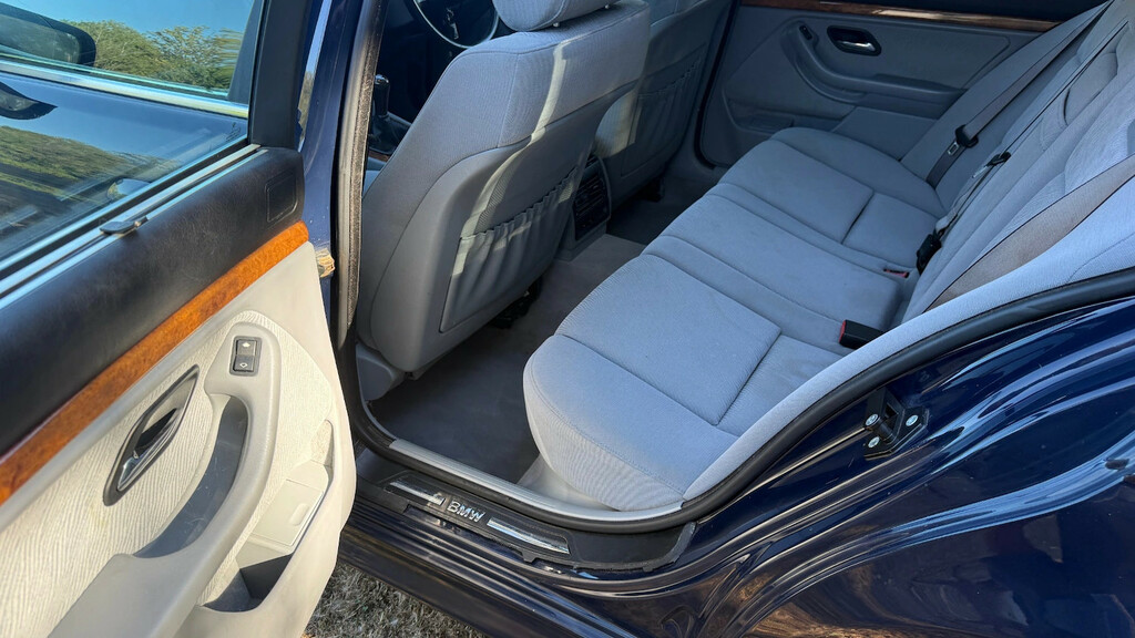 BMW 5 Series 523I Se 170 Green #7