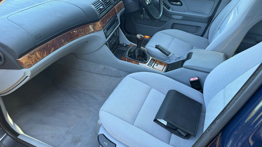 BMW 5 Series 523I Se 170 Green #6
