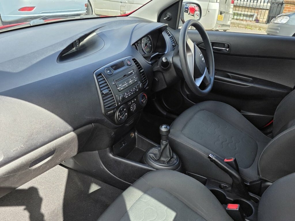Hyundai I20 1.4 Comfort Euro 4 Blue #74