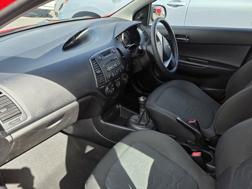 Hyundai I20 1.4 Comfort Euro 4 Blue #28