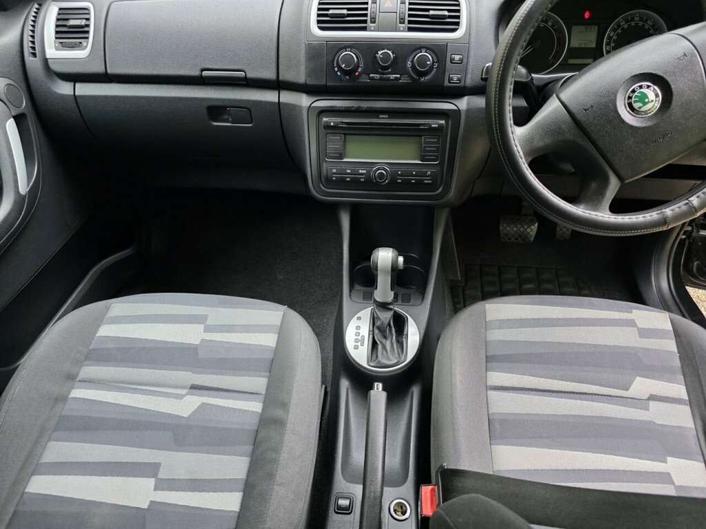 Skoda Roomster 1.6 16V 3 Tiptronic Grey #40