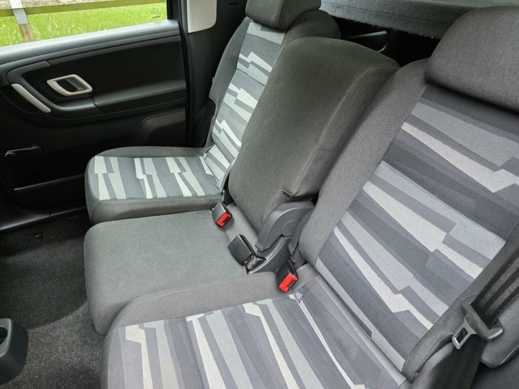 Skoda Roomster 1.6 16V 3 Tiptronic Grey #87