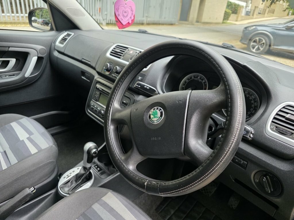Skoda Roomster 1.6 16V 3 Tiptronic Grey #74