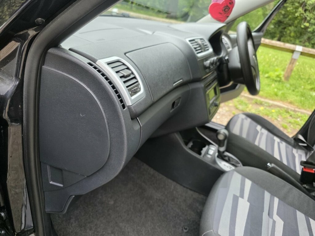 Skoda Roomster 1.6 16V 3 Tiptronic Grey #34