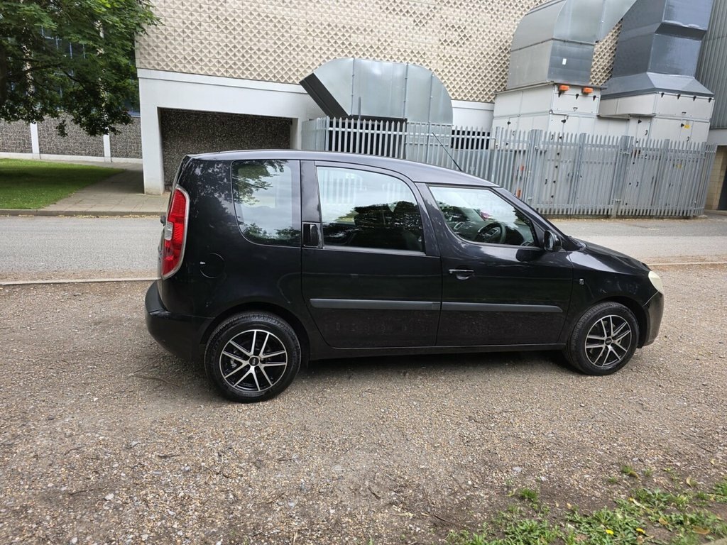 Skoda Roomster 1.6 16V 3 Tiptronic Grey #8