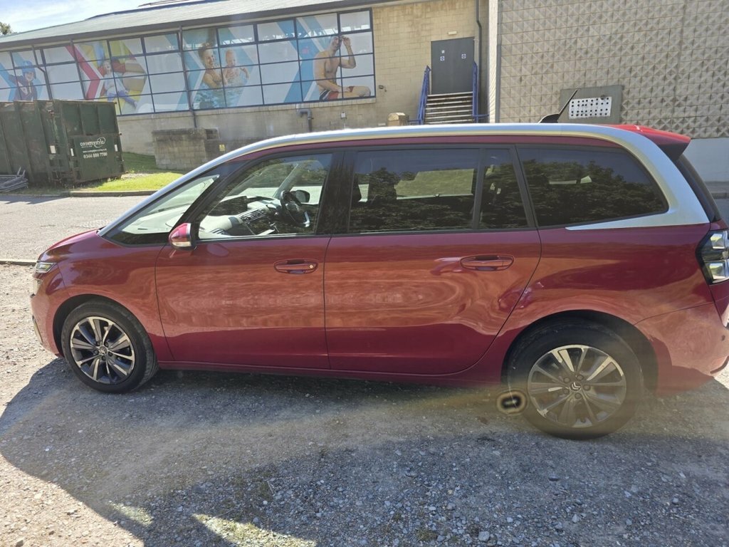 Citroen Grand C4 Picasso Feel Red #81