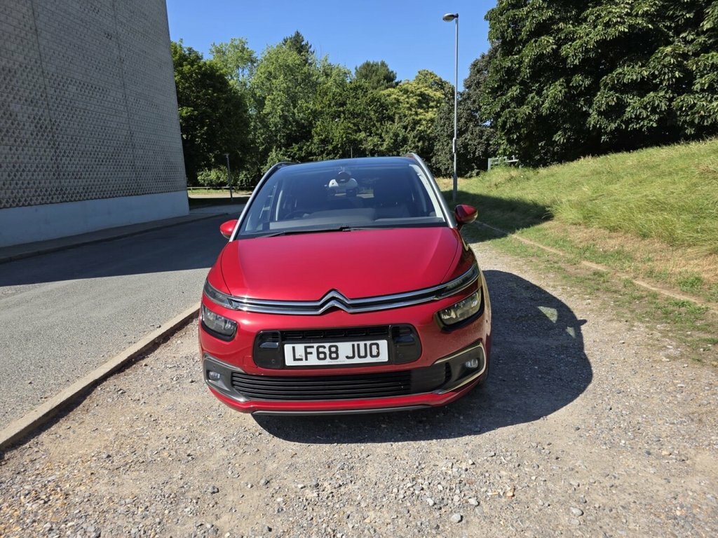 Citroen Grand C4 Picasso Feel Red #84
