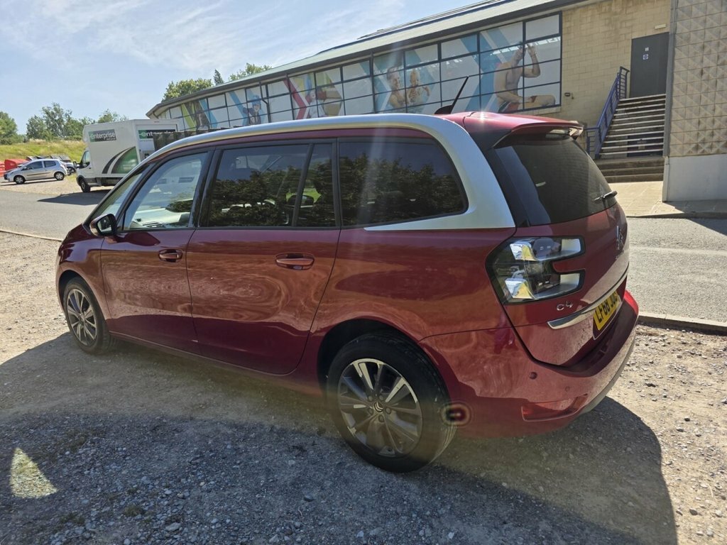 Citroen Grand C4 Picasso Feel Red #76
