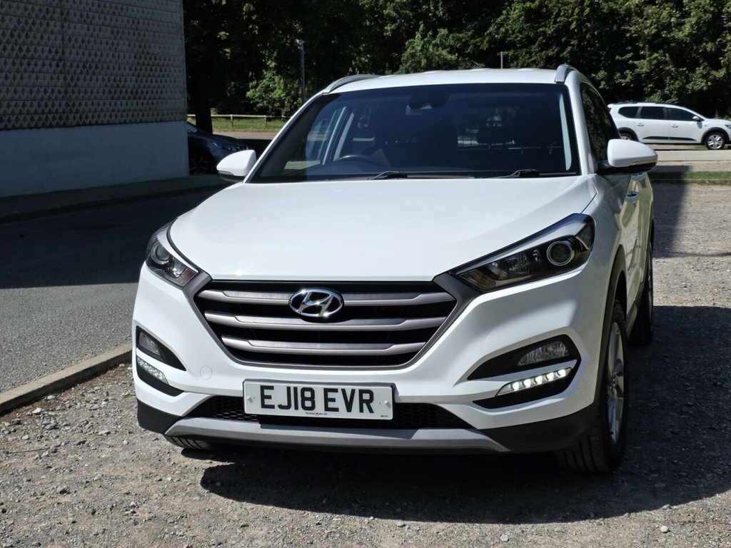 Hyundai Tucson 2L Se Nav White #5