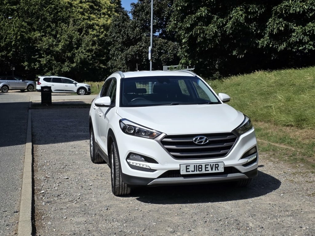 Hyundai Tucson 2L Se Nav White #3