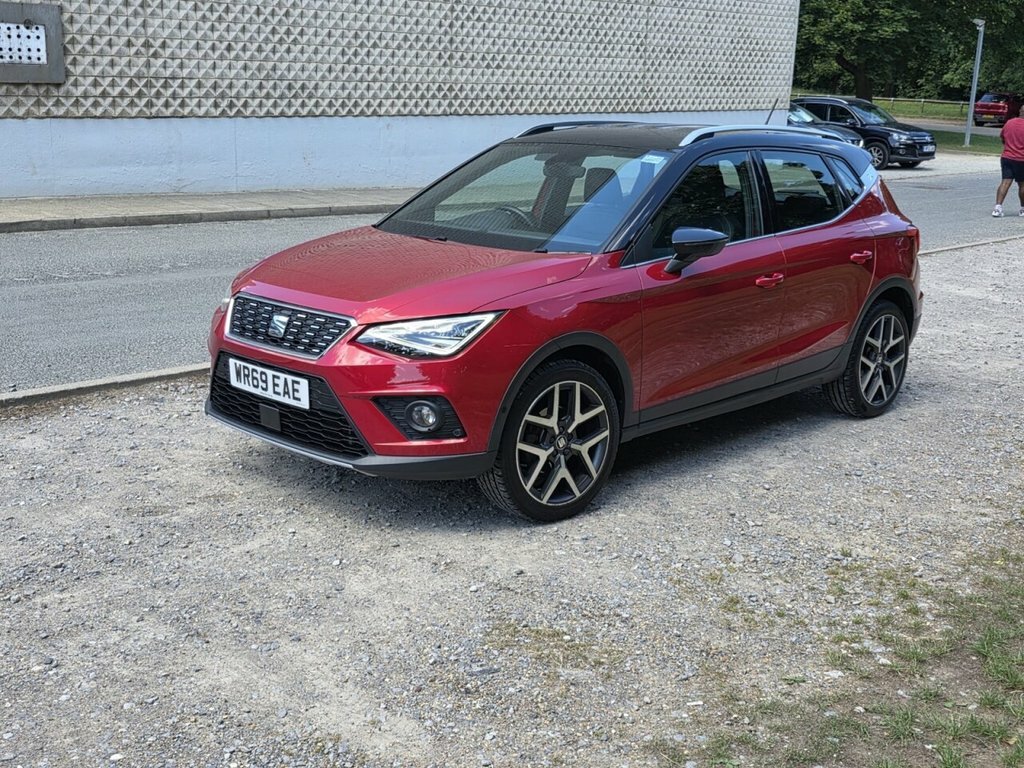 Seat Arona 1L Xcellence Lux WR69EAE Red #4