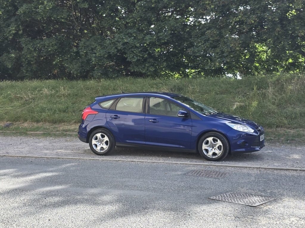 Ford Focus 1L Edge Blue #5