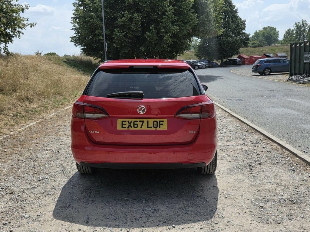 Vauxhall Astra 1.6L Tech Line Nav EX67LOF Red #6