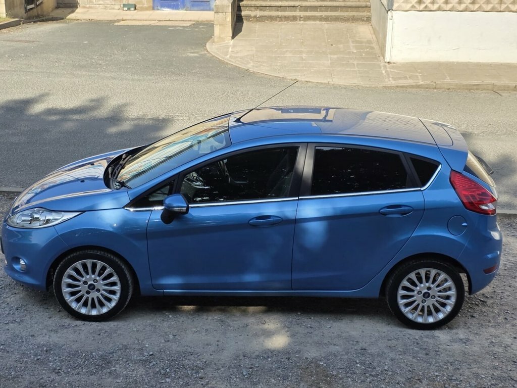 Ford Fiesta 1.4L Titanium EY62WBV Blue #5