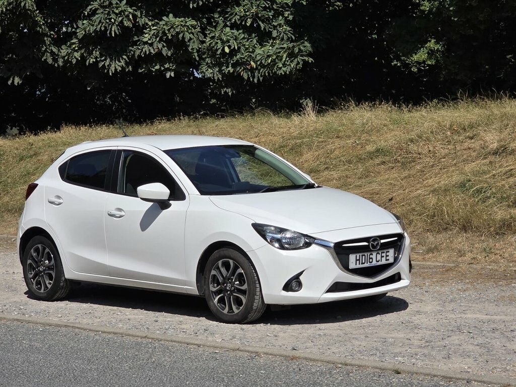 Mazda 2 1.5L Sport Nav White