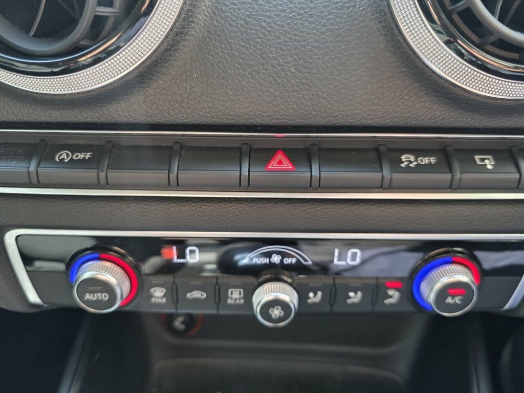 Audi A3 1.6 Tdi Ultra 110 Se Technik Black #74