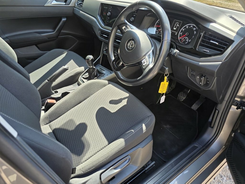 Volkswagen Polo Blue #75