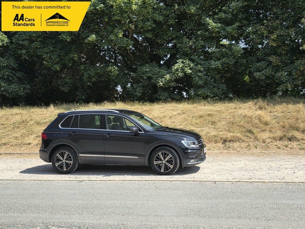 Volkswagen Tiguan 2L Se Navigation GH18GFE Black #2