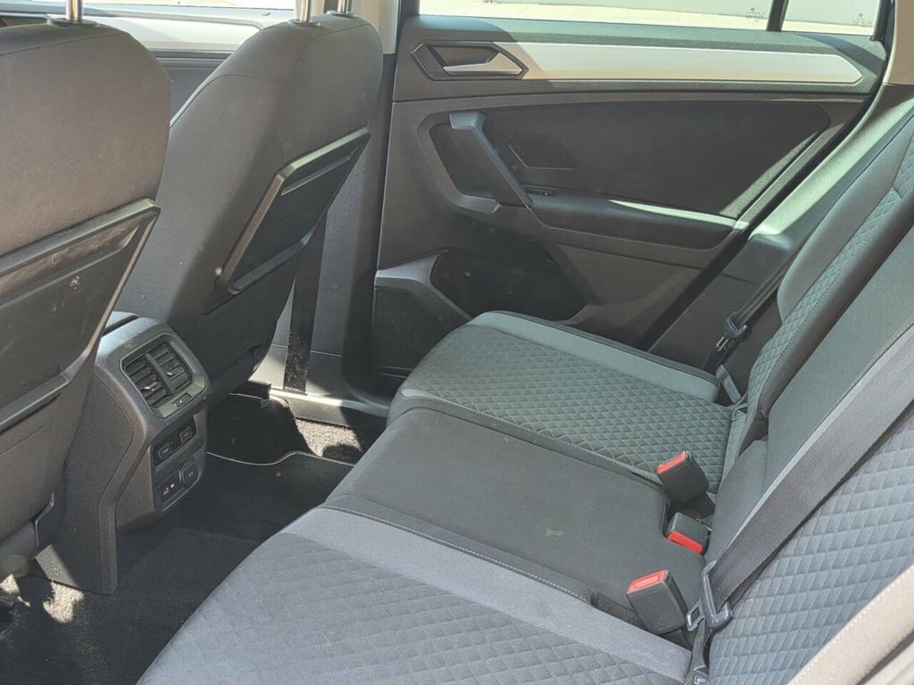 Volkswagen Tiguan 2L Se Navigation GH18GFE Black #3