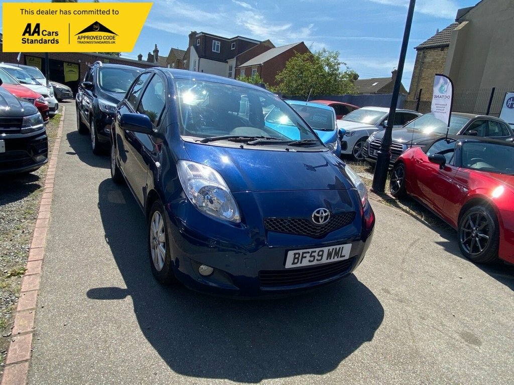 Toyota Yaris 1.3L T Spirit Blue #2