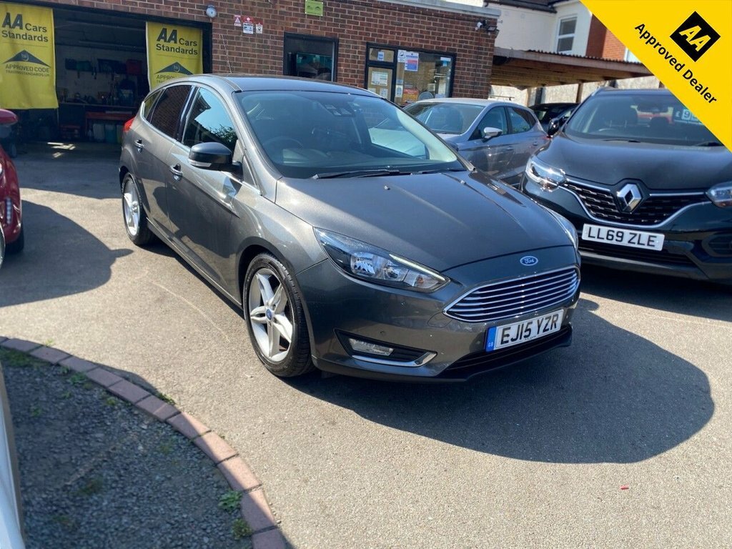 Ford Focus 1.6L Titanium Grey
