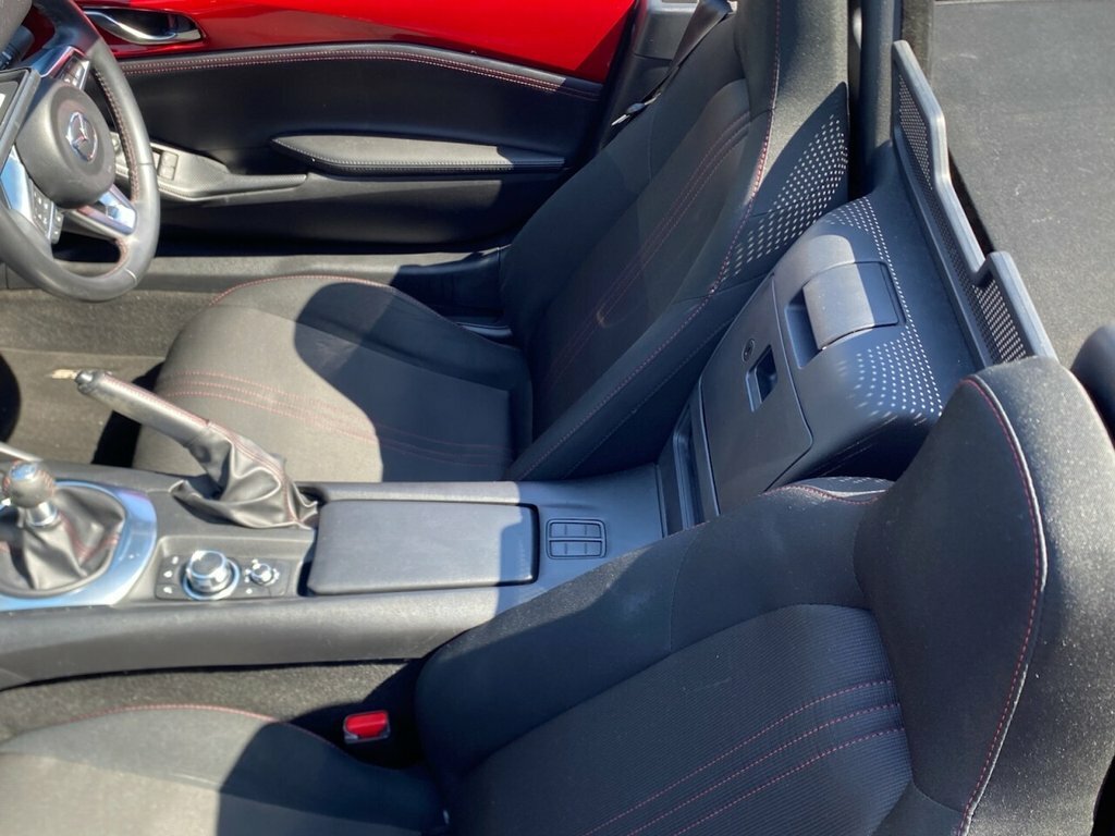 Mazda MX-5 2L Se-l Red #5